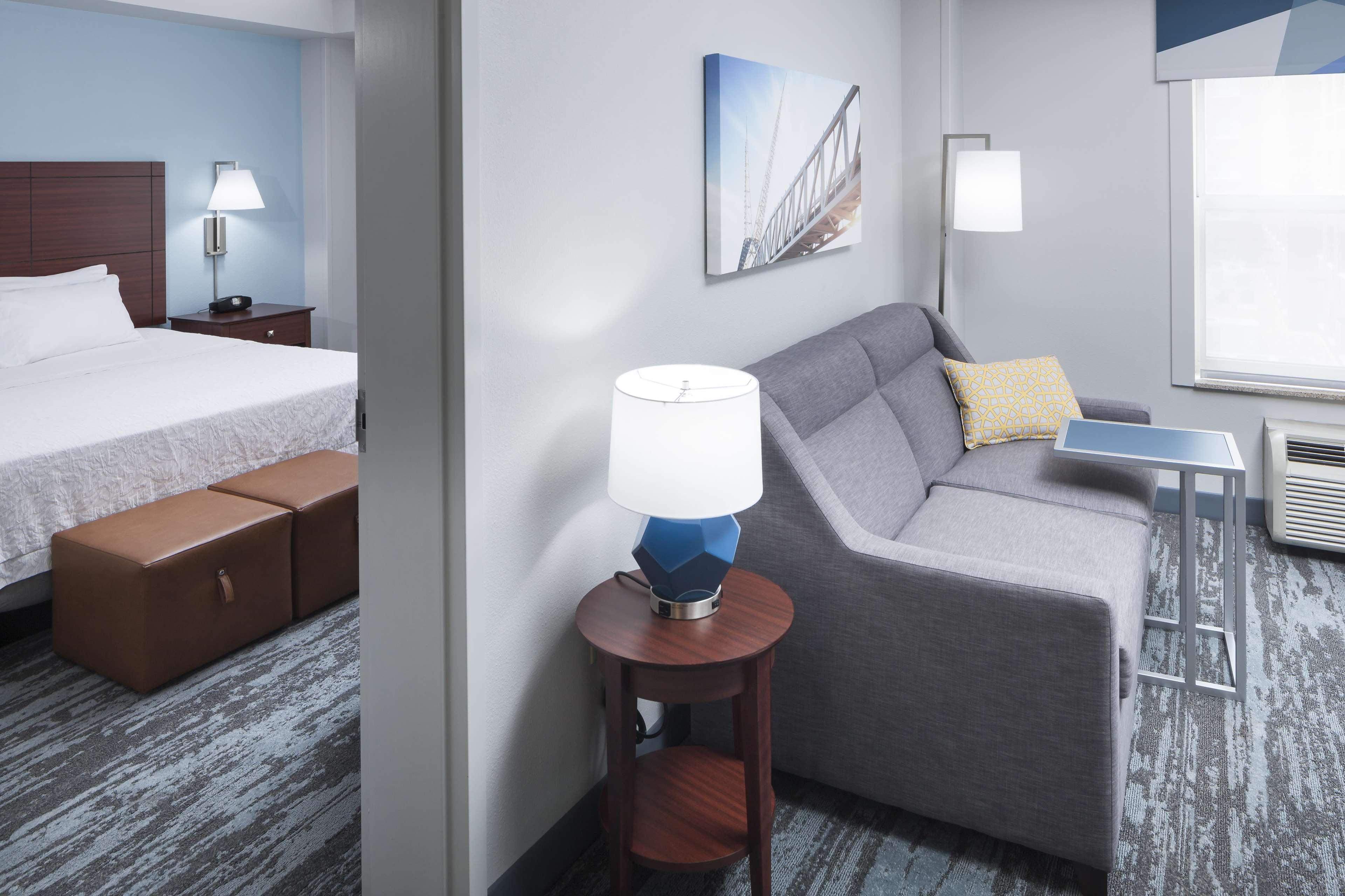Hampton Inn & Suites Oklahoma City-Bricktown Екстериор снимка