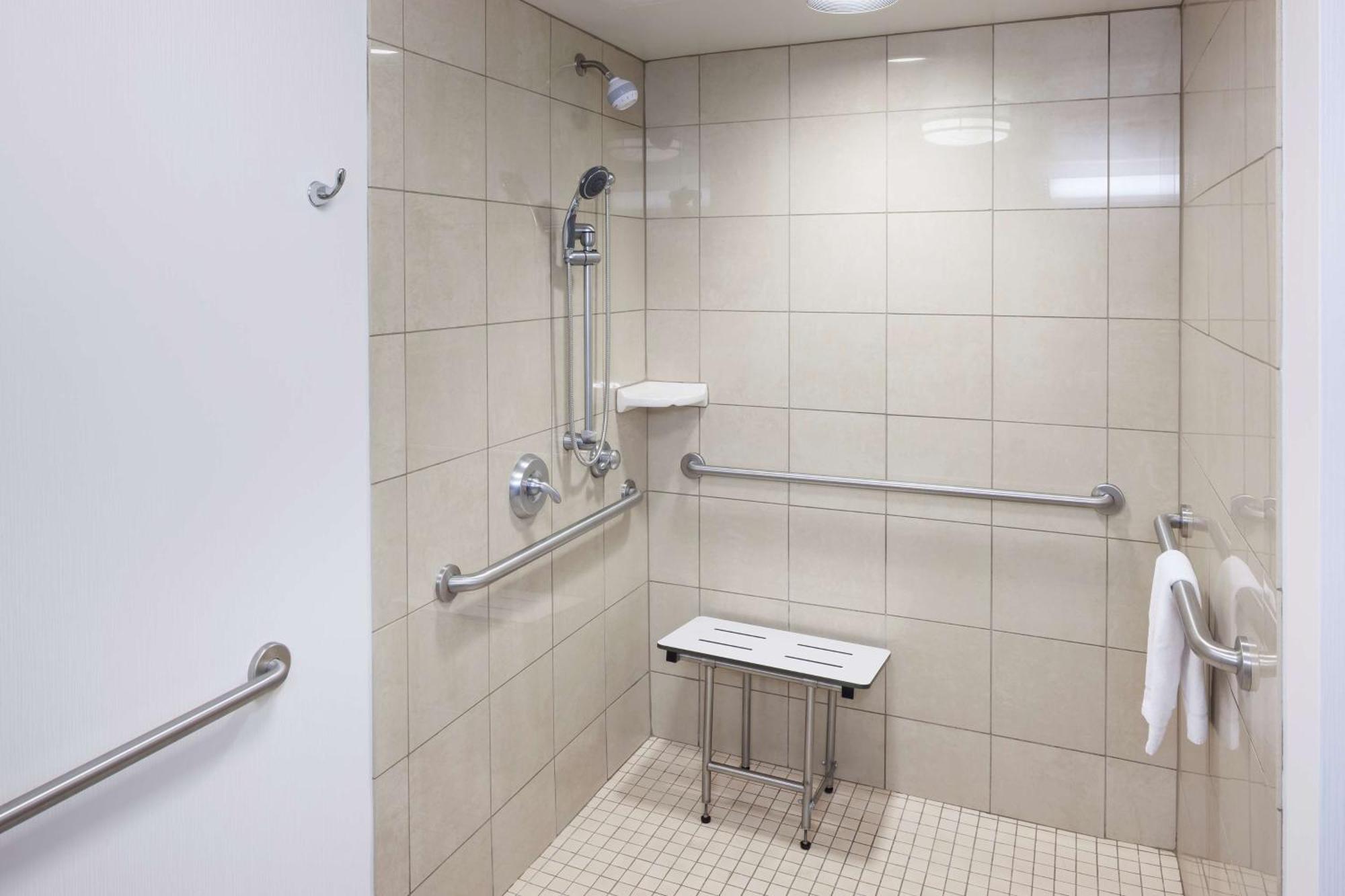 Hampton Inn & Suites Oklahoma City-Bricktown Екстериор снимка