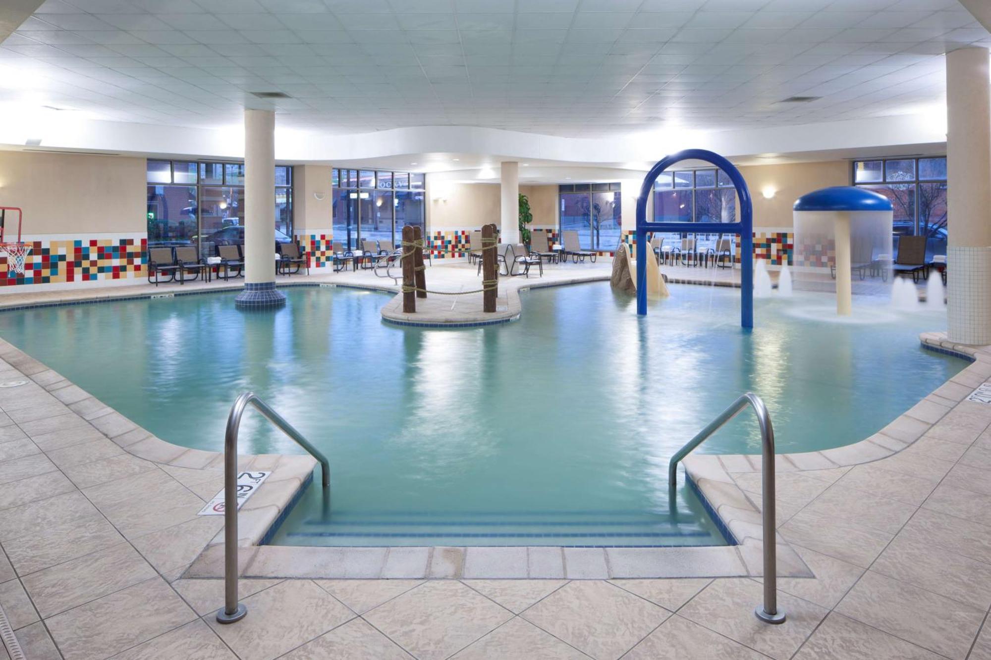 Hampton Inn & Suites Oklahoma City-Bricktown Екстериор снимка