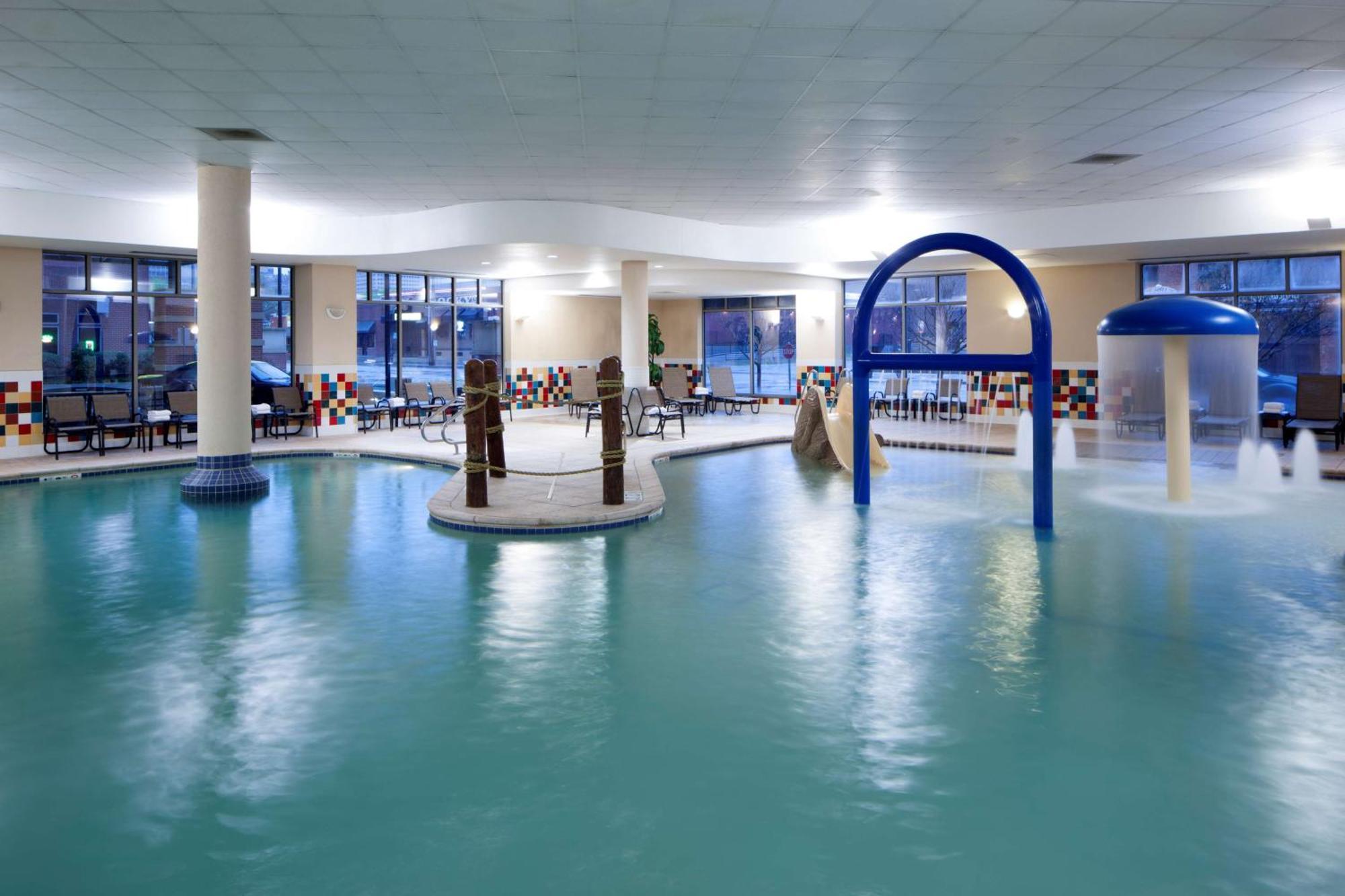 Hampton Inn & Suites Oklahoma City-Bricktown Екстериор снимка